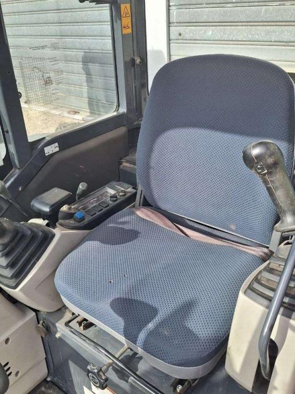 Kobelco SK30SR-6 Foto 6
