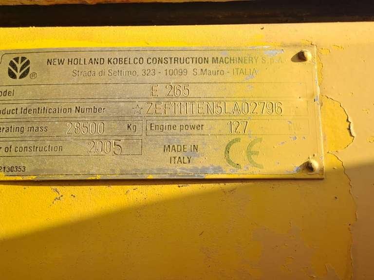New Holland E265 Foto 8