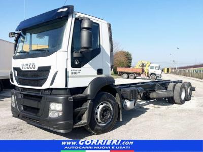 Iveco Stralis AD260S31Y/P in vendita da Gorrieri Autocarri Srl