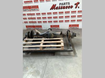 Assale posteriore per Nissan CABSTAR in vendita da Massucco T. Srl Area Ricambi