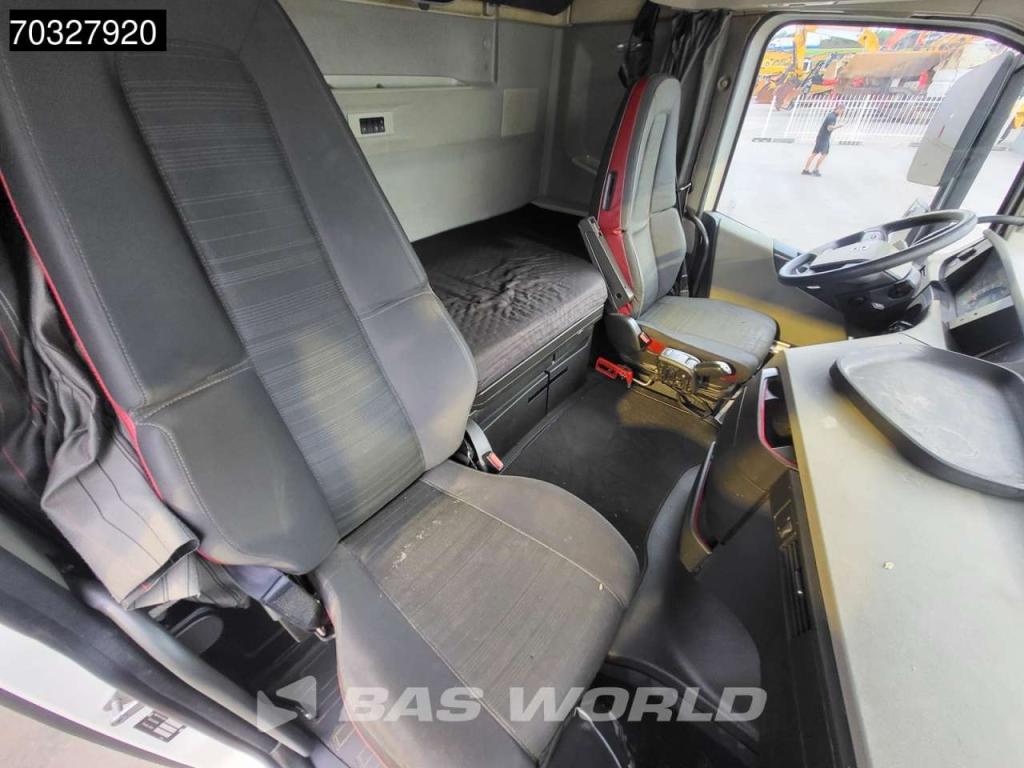 Volvo FH 460 4X2 Mega 2x Tanks Standklima Hebesattel Foto 24