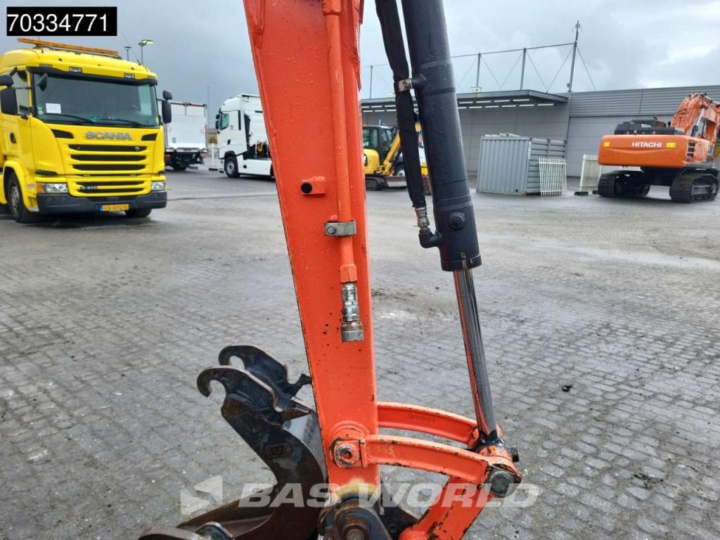Kubota U36 -4 3 Buckets Foto 13