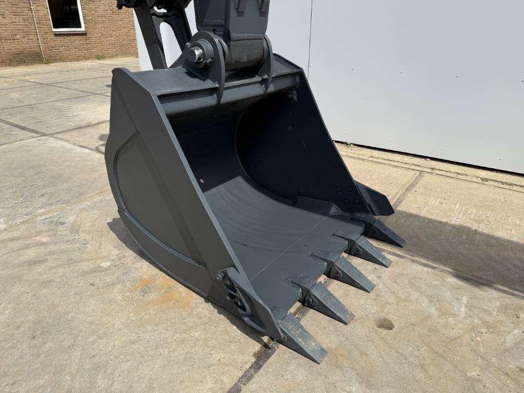 Hyundai R215 Smart Plus *2025 Model* - New / Unused Foto 14