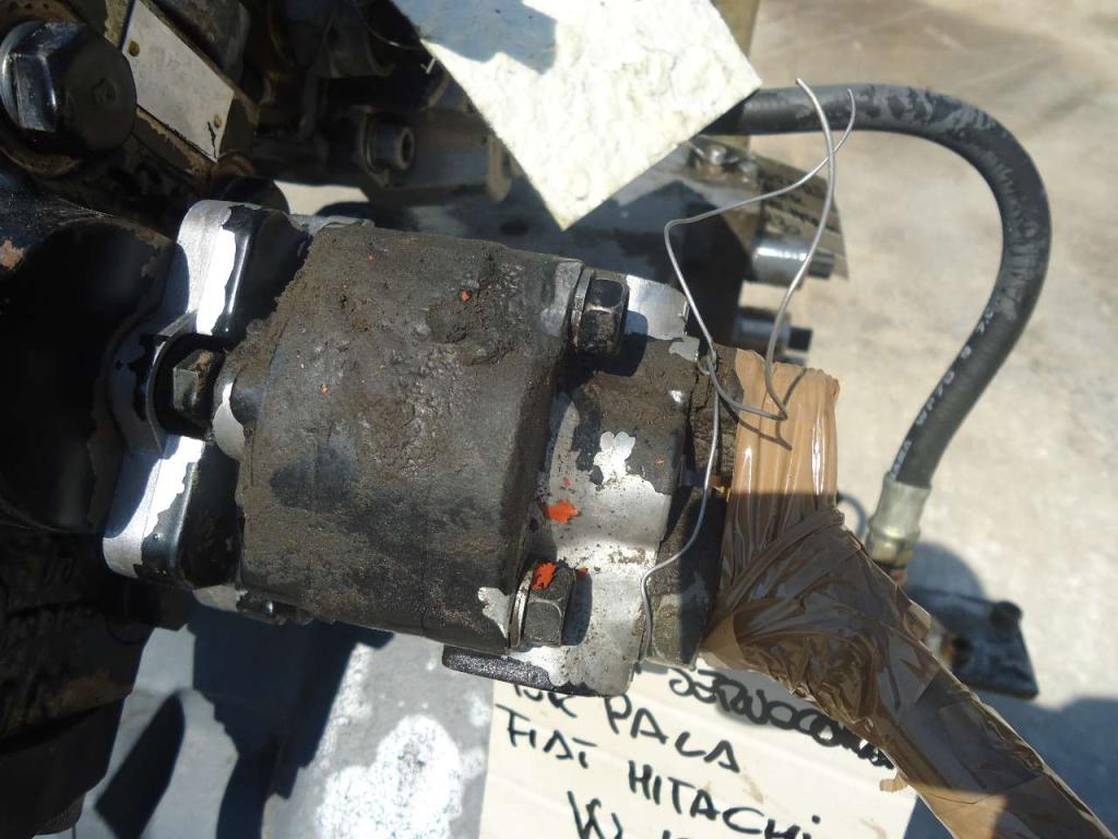 Pompa idraulica servocomandi per Fiat Hitachi W130 Foto 1