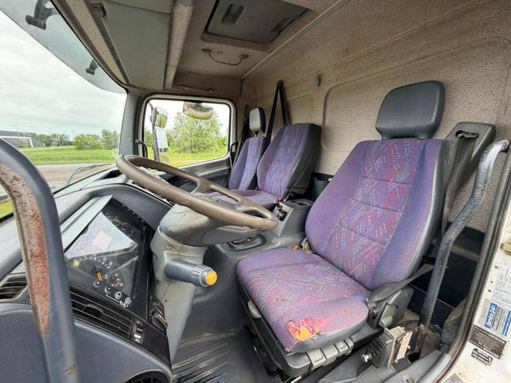 Mercedes-Benz 1523 Foto 29