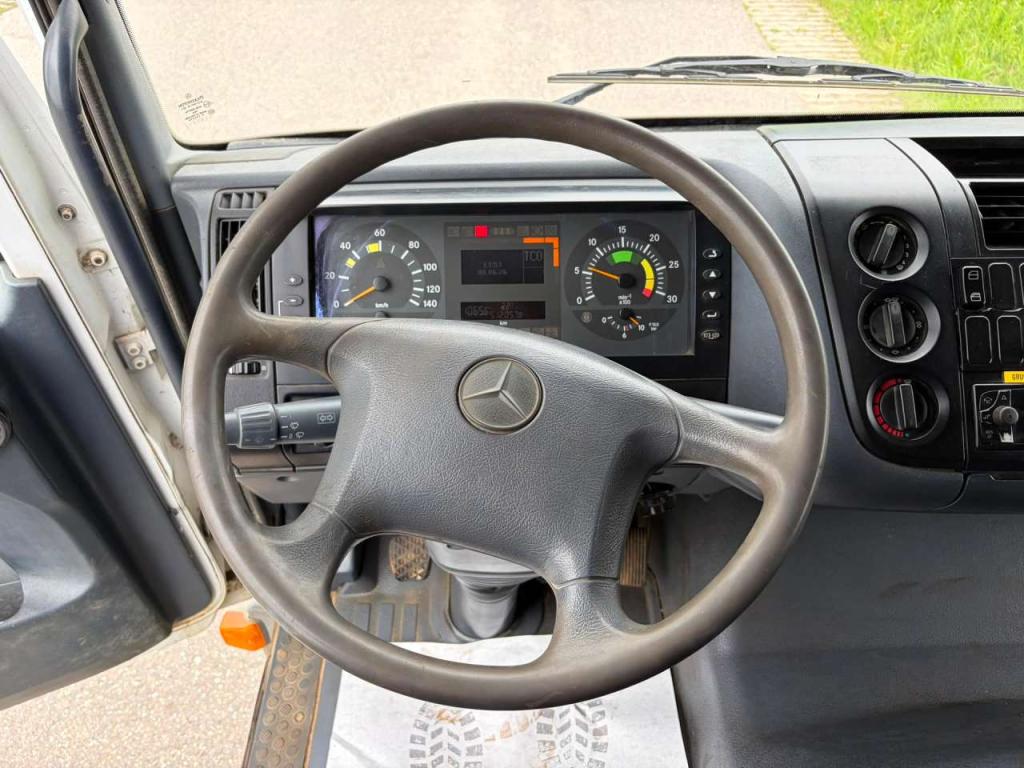 Mercedes-Benz 1523 Foto 30