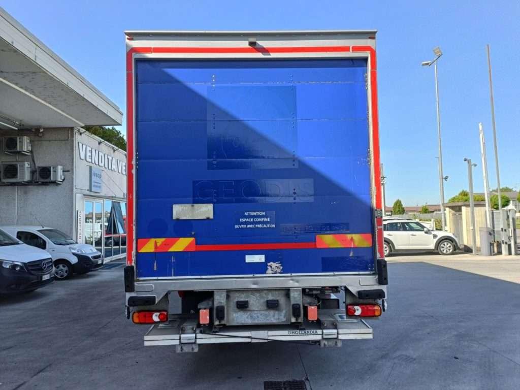 Iveco EUROCARGO 120E19P FURGONATO BOX PORTA LATERALE Foto 8