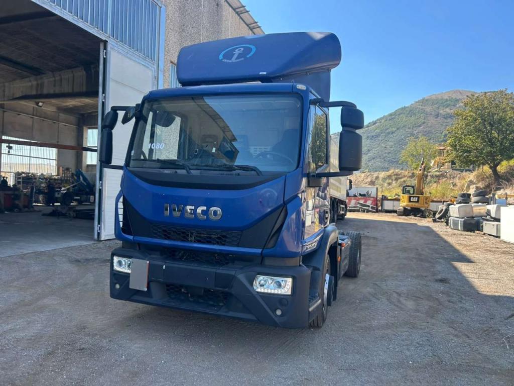 Iveco EUROCARGO CUBE 120-220 Foto 14