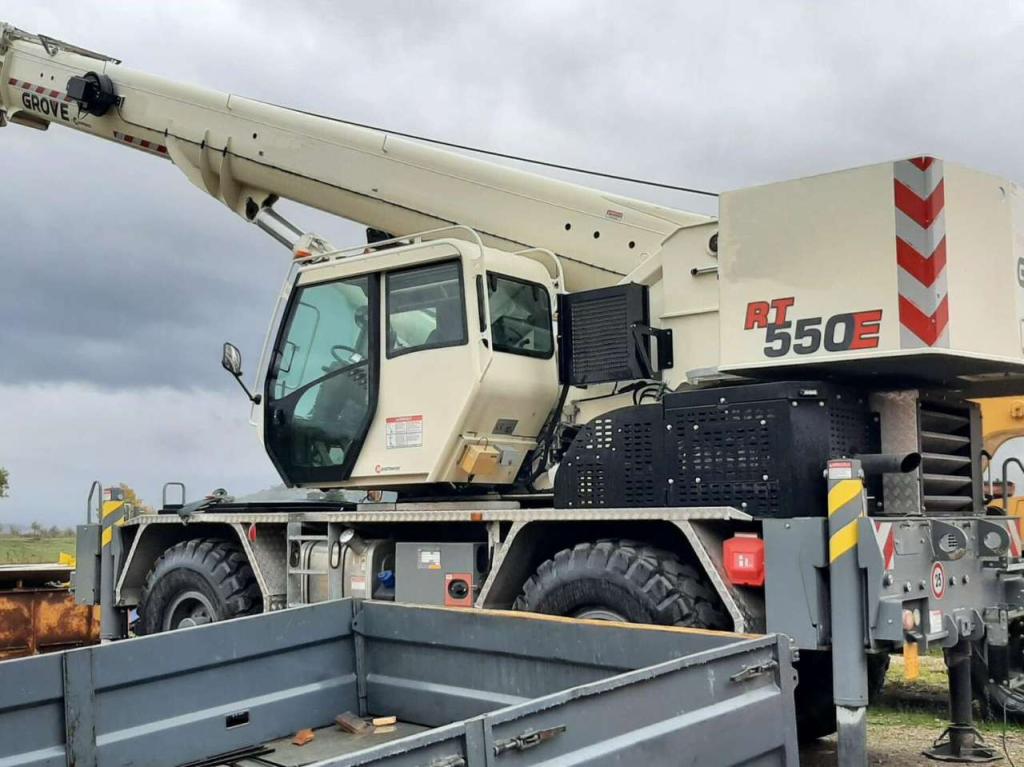 Grove RT550E Foto 1