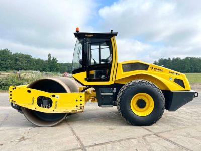 Bomag BW213D-5 Excellent Condition / Low Hours / CE
