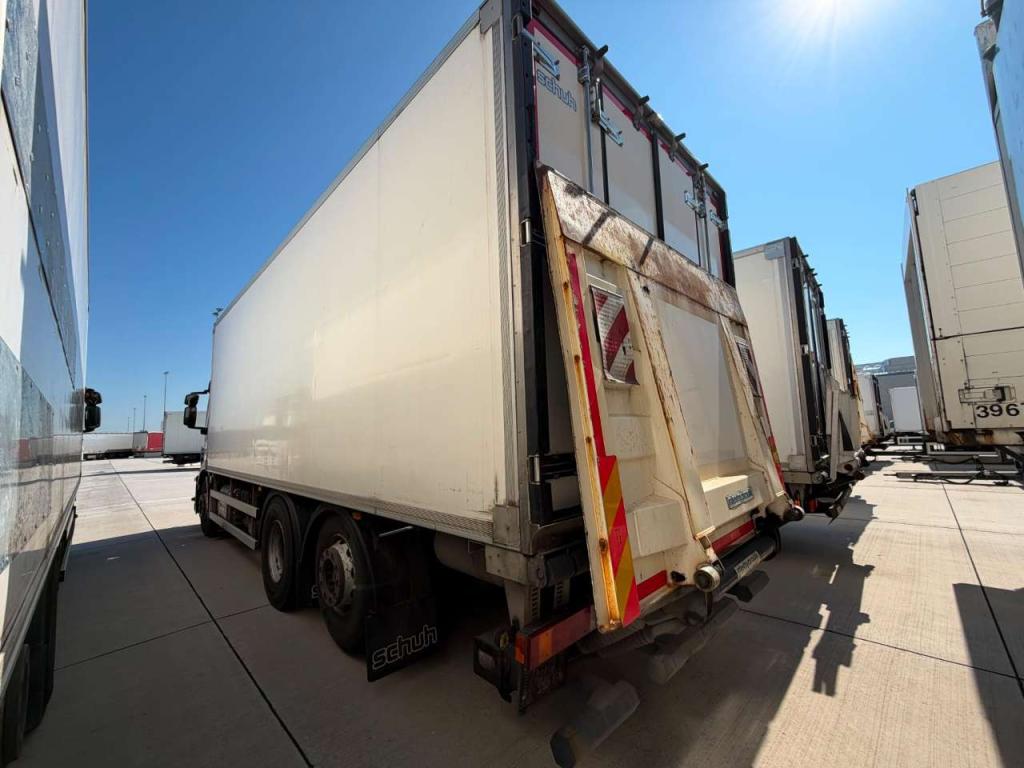 Iveco STRALIS HI-STREET 260S31 Foto 10