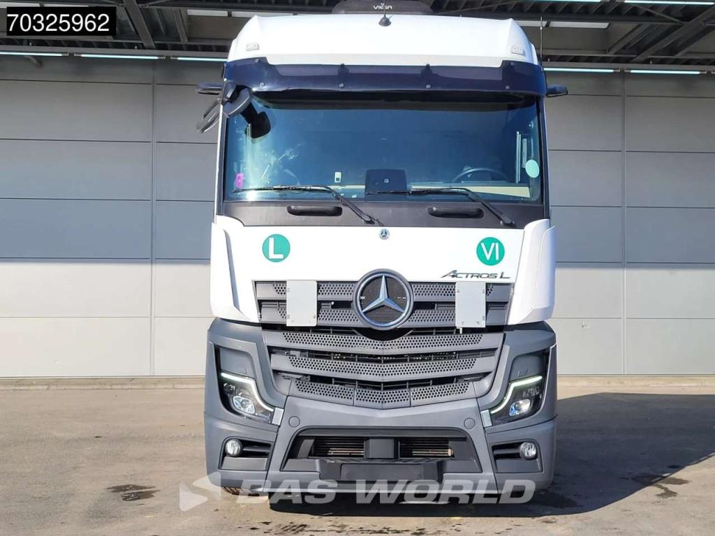 Mercedes-Benz Actros 1845 4X2 BigSpace Retarder 2xTanks Standklima Foto 6