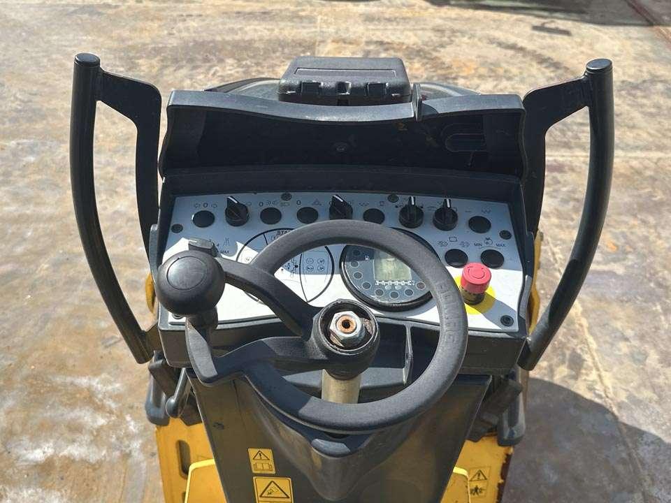Bomag BW 100 ADM-5 Foto 11