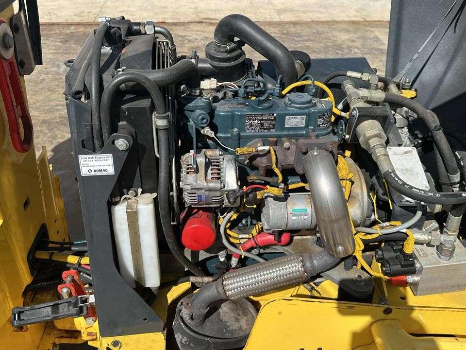 Bomag BW 100 ADM-5 Foto 7