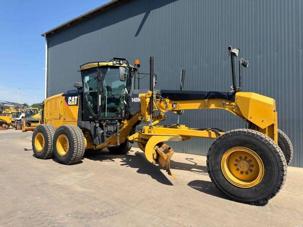 Caterpillar 140M2 Foto 3