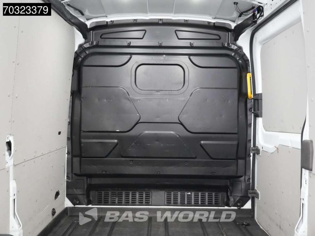 Ford Transit 130pk L2H2 Airco Cruise Parkeersensoren v+a Euro6 L2 Airco Cruise control Foto 10