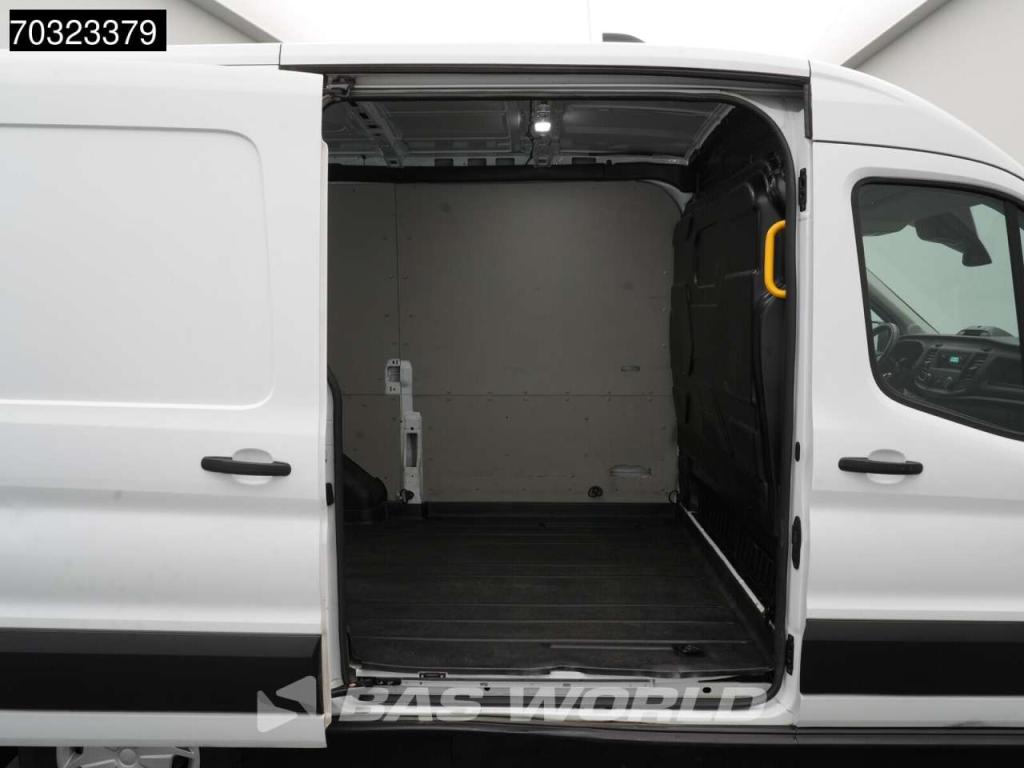 Ford Transit 130pk L2H2 Airco Cruise Parkeersensoren v+a Euro6 L2 Airco Cruise control Foto 9