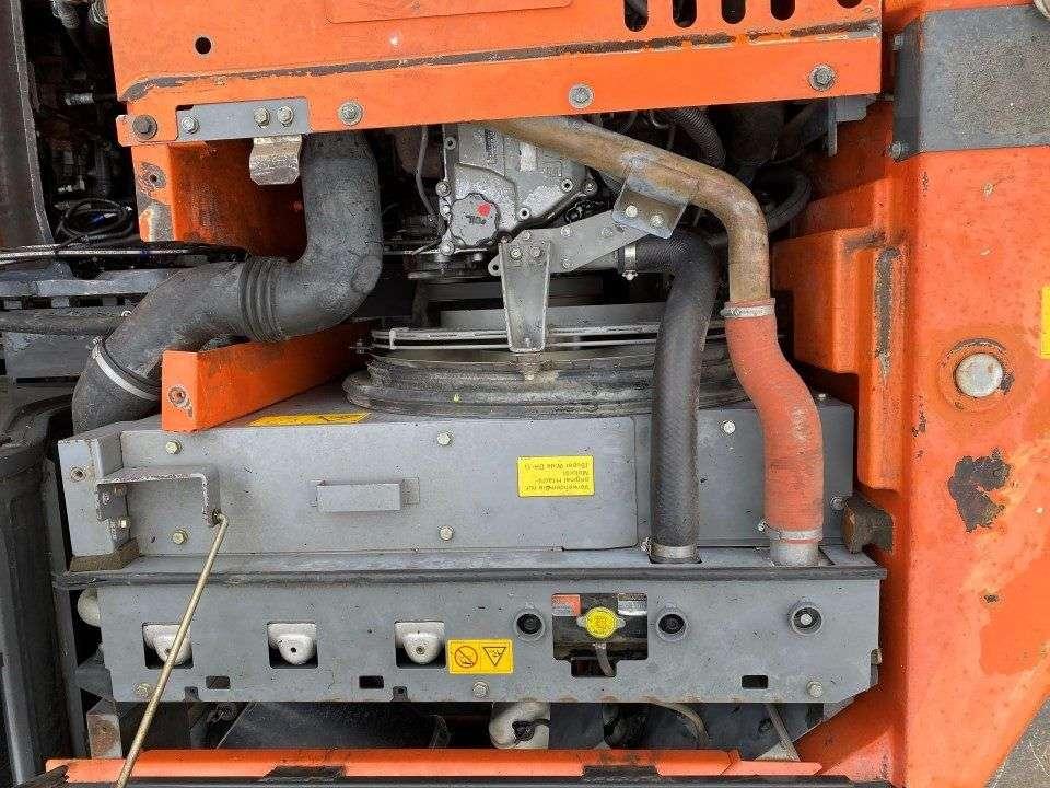 Hitachi ZX225 USBLC Foto 10