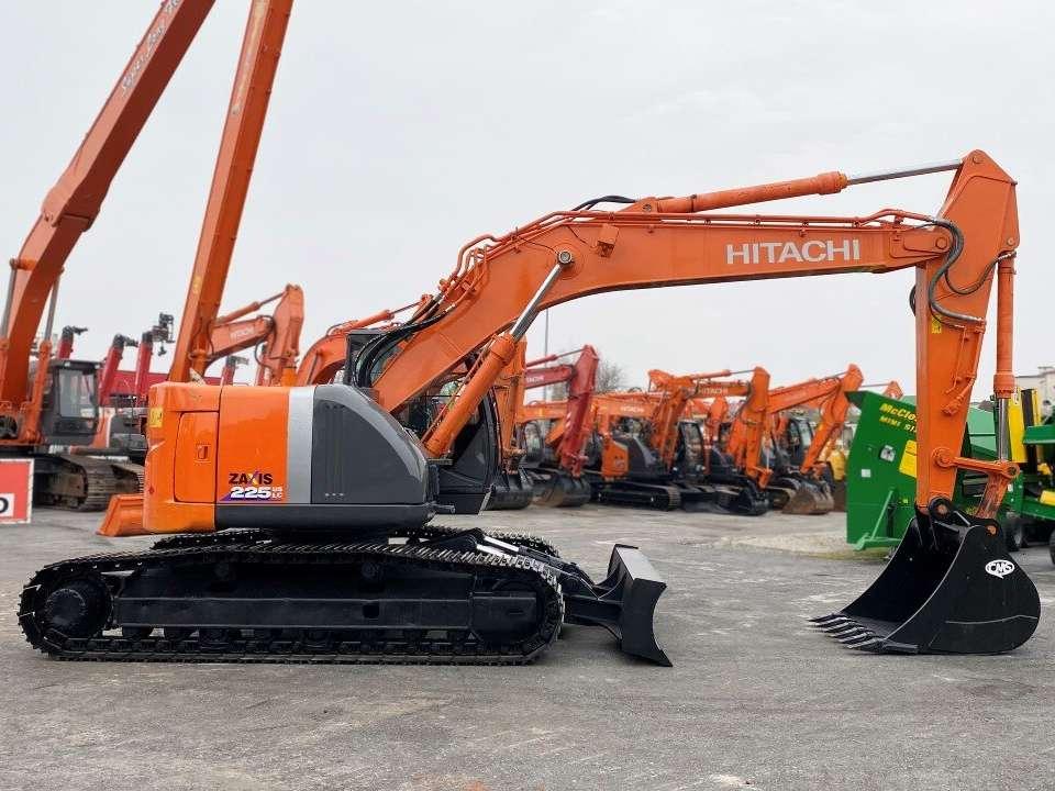 Hitachi ZX225 USBLC Foto 14