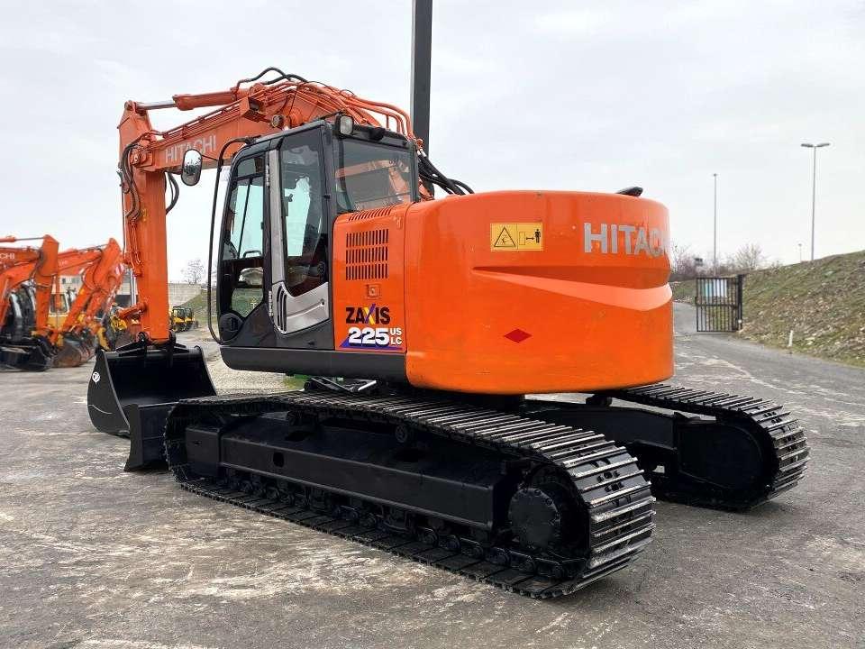 Hitachi ZX225 USBLC Foto 3