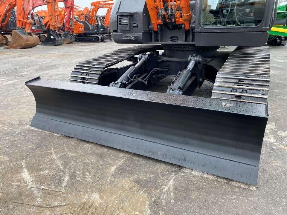 Hitachi ZX225 USBLC Foto 5
