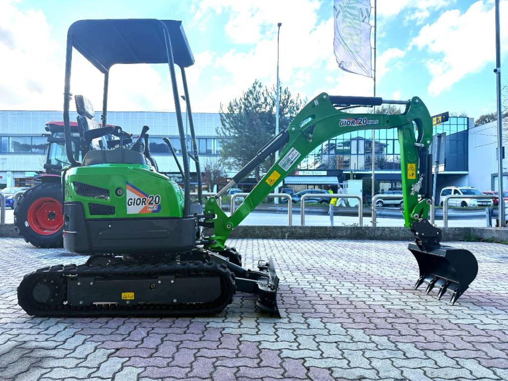 Gior 20 Evo.5 - CARRO ALLARGABILE - MOTORE KUBOTA Foto 9