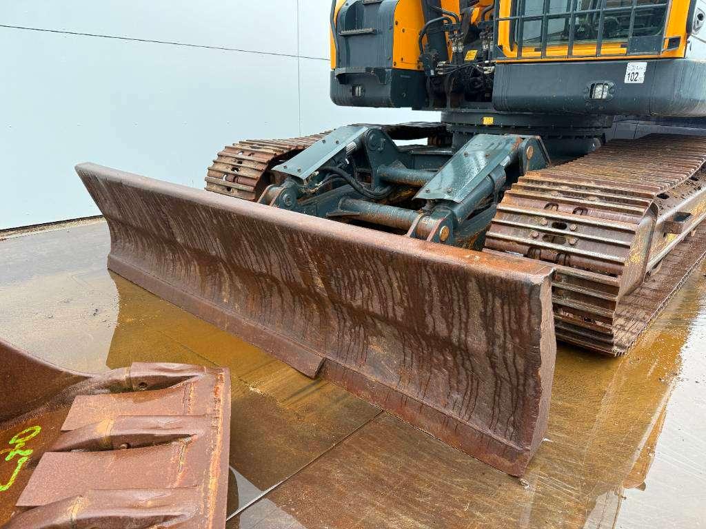 Hyundai HX235 LCR - Extra Bucket / Automatic Greasing Foto 24