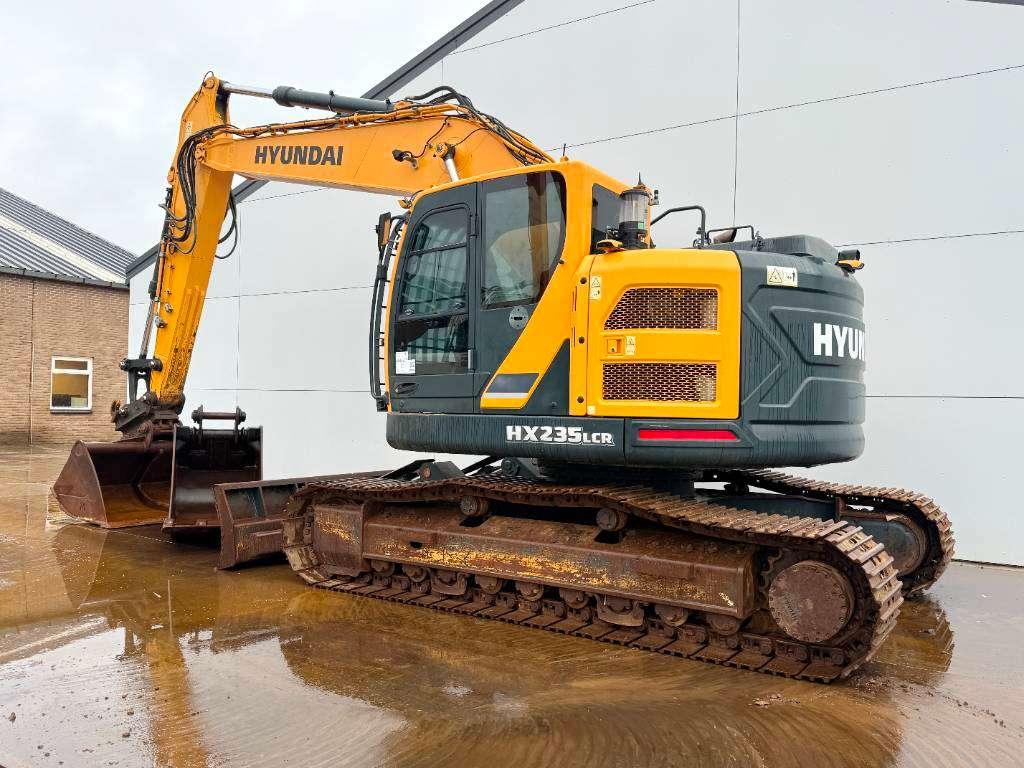 Hyundai HX235 LCR - Extra Bucket / Automatic Greasing Foto 3