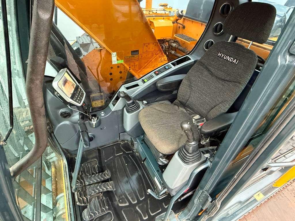 Hyundai HX235 LCR - Extra Bucket / Automatic Greasing Foto 8