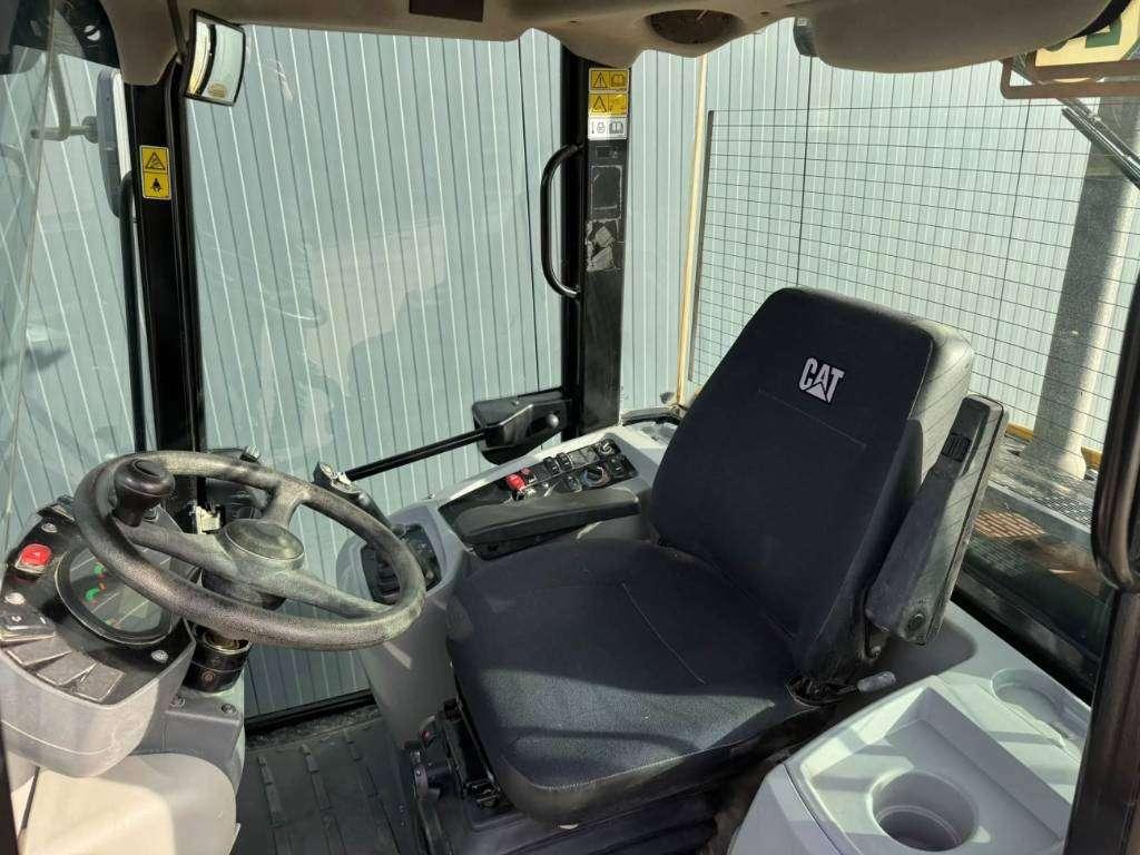 Caterpillar 906M Foto 24