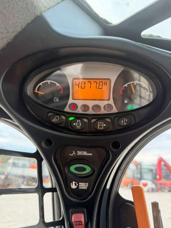 Bobcat T770 Foto 10