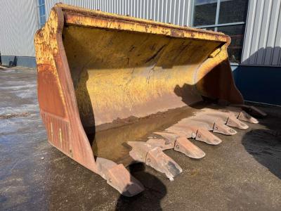 Caterpillar 990 in vendita da Big Machinery