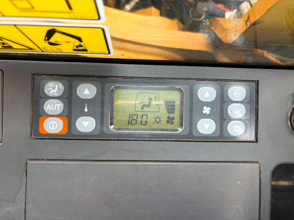Caterpillar 320FL Foto 25