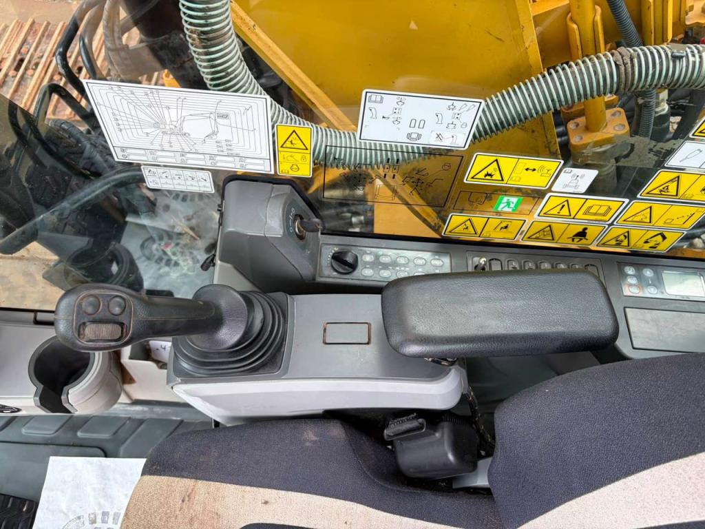 Caterpillar 320FL Foto 27