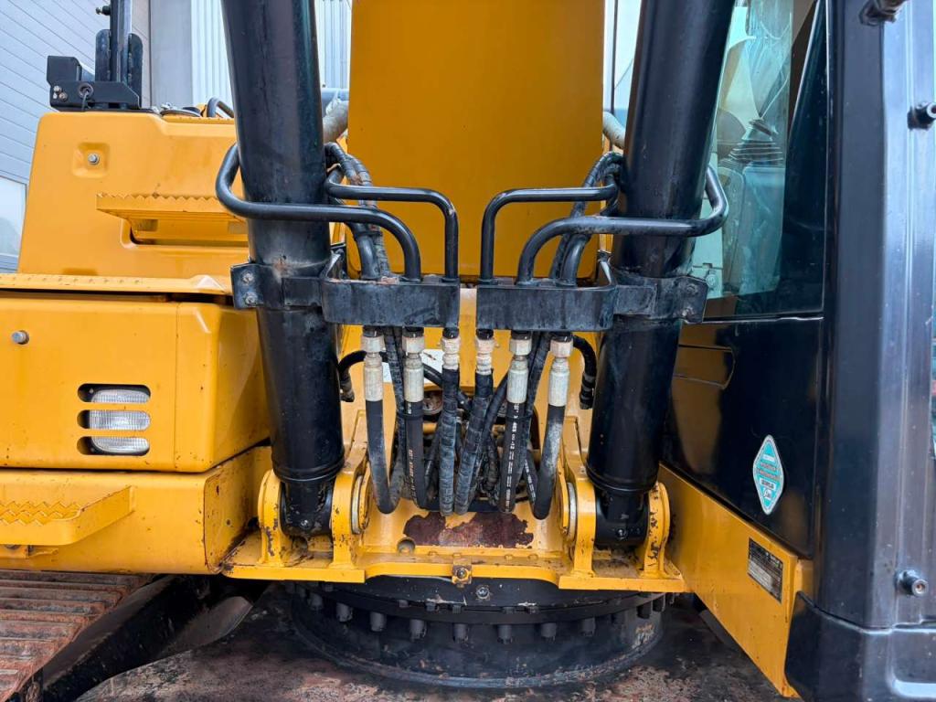 Caterpillar 320FL Foto 9
