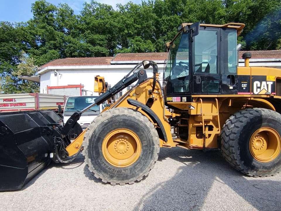Caterpillar CAT 930G Foto 4