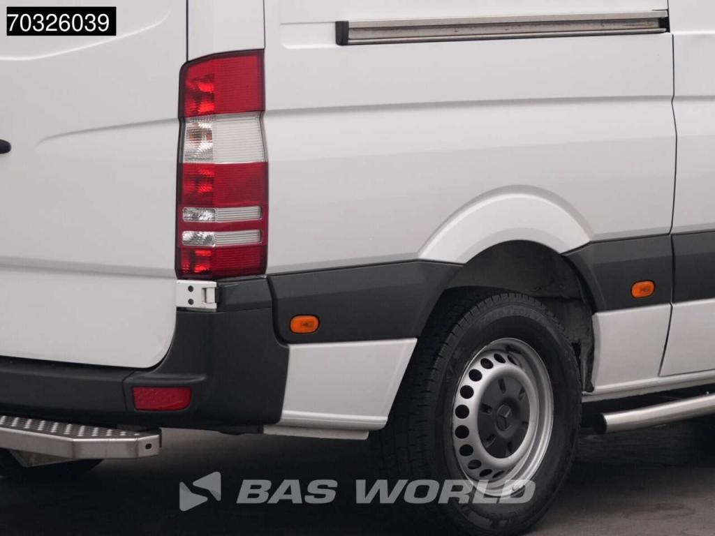 Mercedes-Benz Sprinter 311 CDI L2H2 Airco Camera Euro6 L2 Airco Foto 24