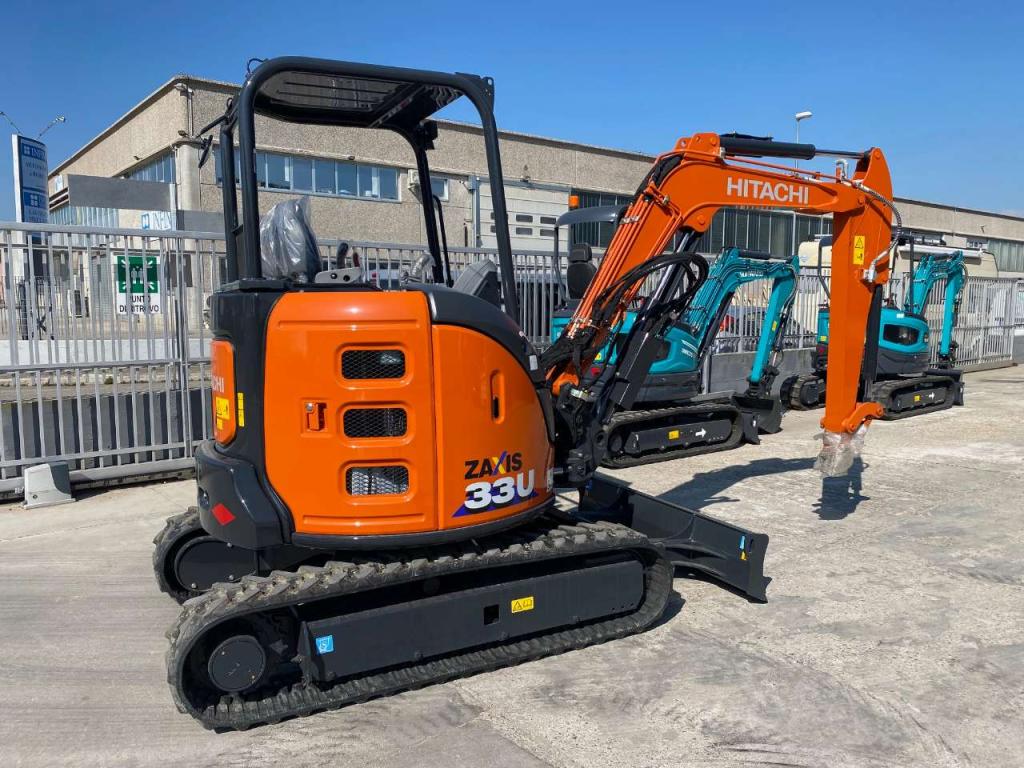 Hitachi ZX33U-6 Foto 2