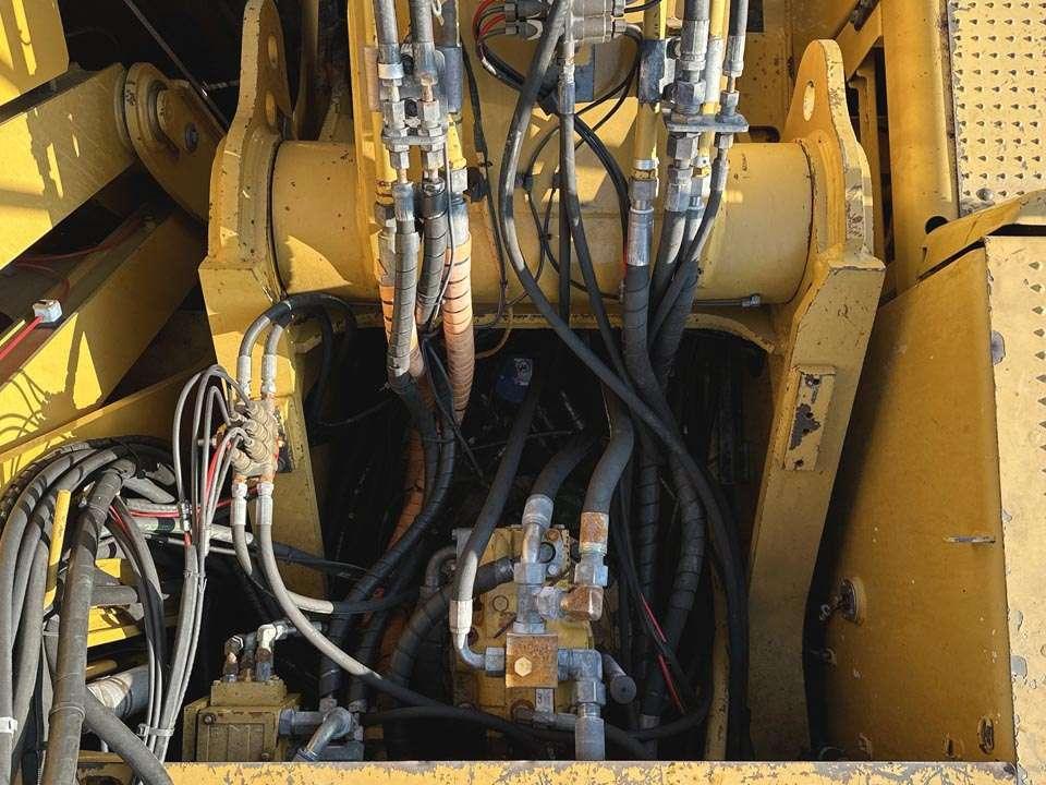 Caterpillar M325D 4X4 Foto 8