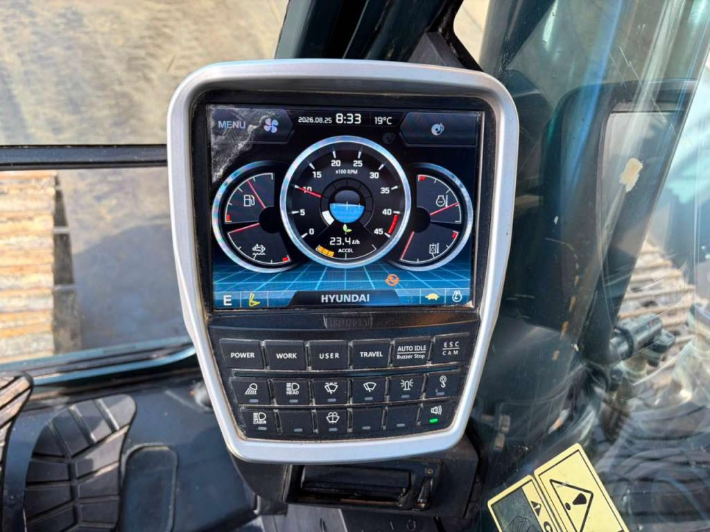 Hyundai HX330NL Foto 23