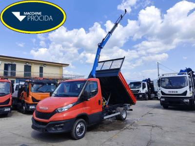 Iveco DAILY 35-120 in vendita da Procida Macchine S.r.l.