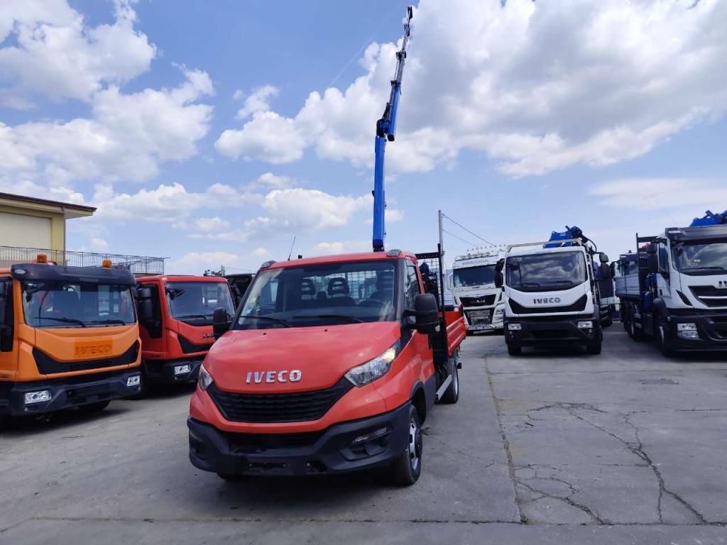 Iveco DAILY 35-120 Foto 20