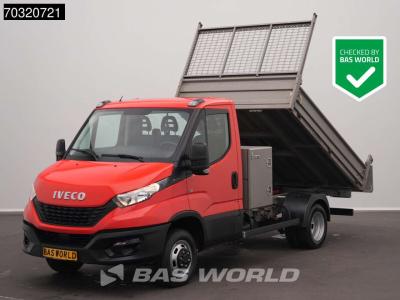 Iveco Daily 35C12 Kipper met Kist Dubbellucht 3,5t Trekhaak Airco Cruise Euro6 Tipper Benne Kieper A/C To in vendita da BAS World B.V.