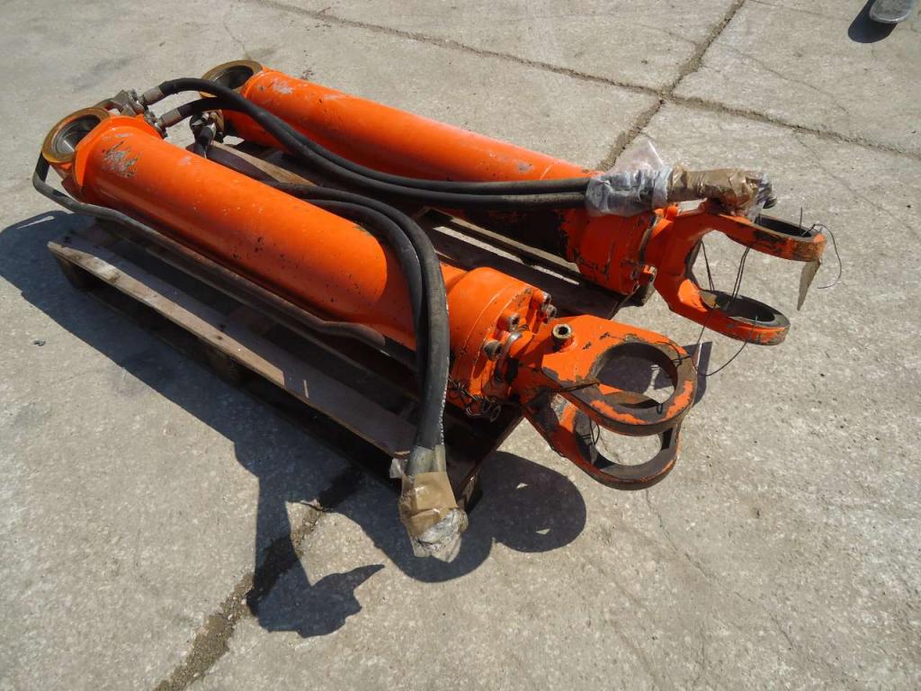 Pistone sollevamento per Fiat Kobelco W270 e Fiat Hitachi Foto 1