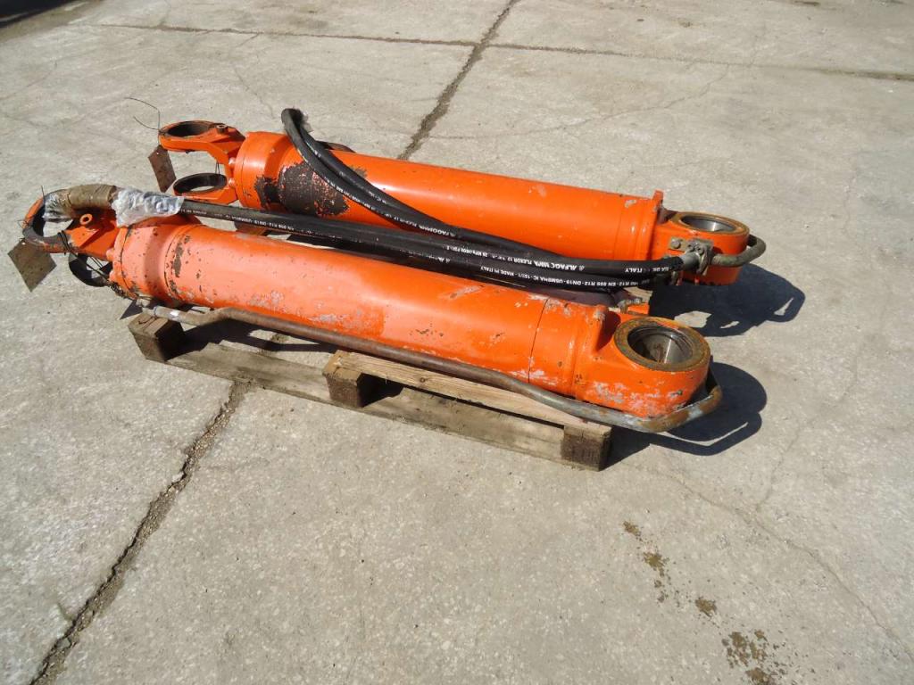 Pistone sollevamento per Fiat Kobelco W270 e Fiat Hitachi Foto 3