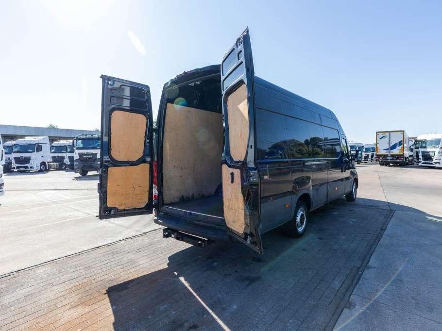 Iveco DAILY 35S18 Foto 20
