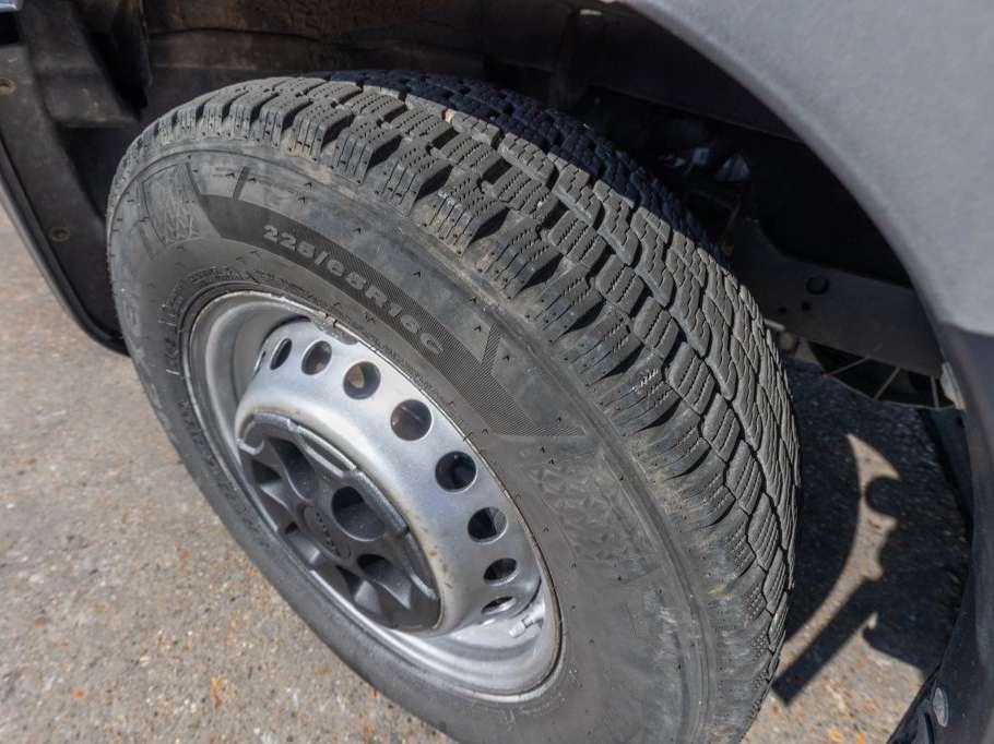 Iveco DAILY 35S18 Foto 25
