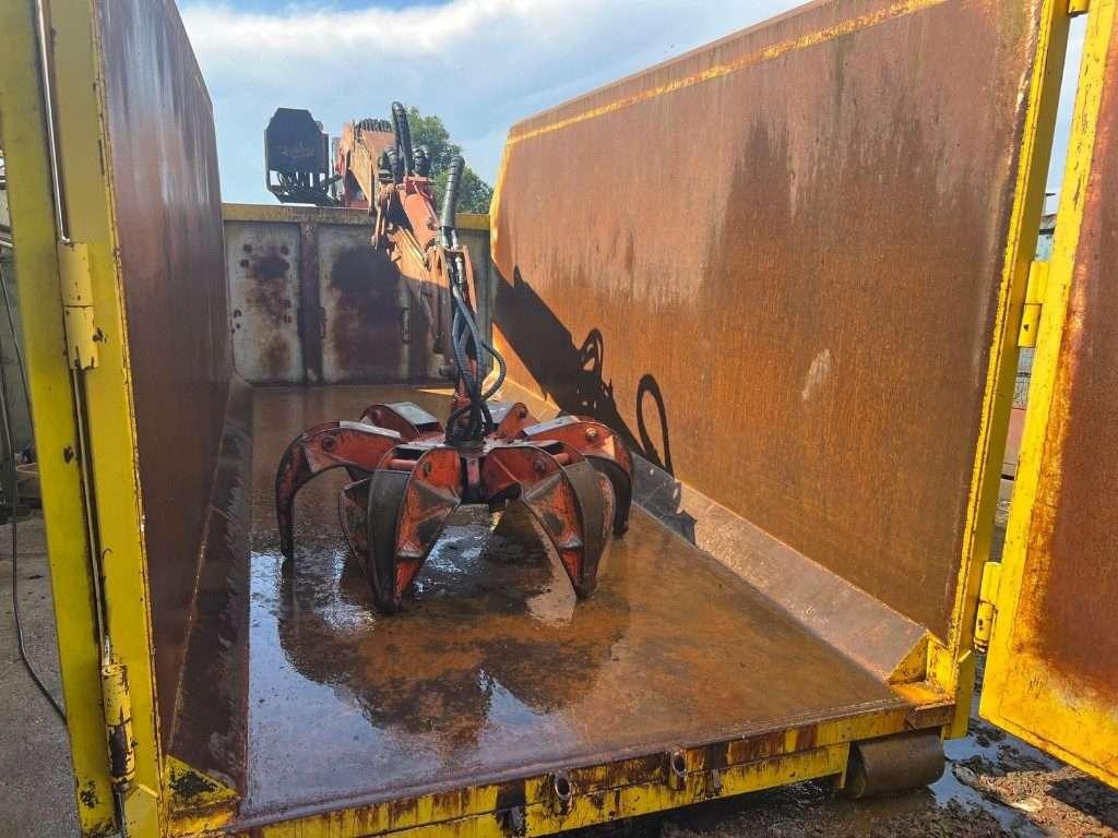 CONTAINER SCARRABILE USATO A CIELO APERTO CON GRU Foto 6