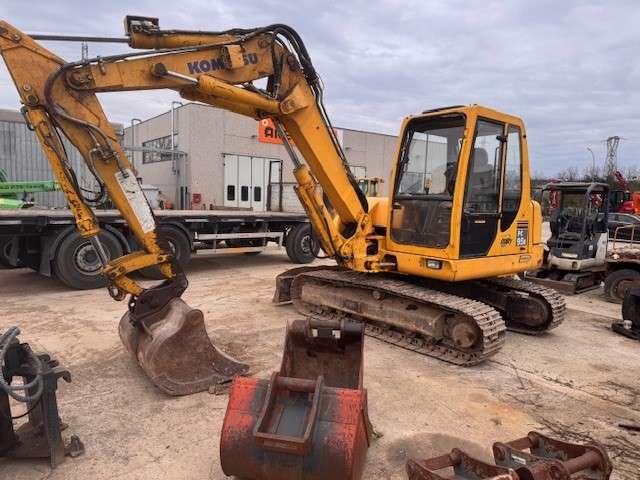 Komatsu PC95 Foto 1