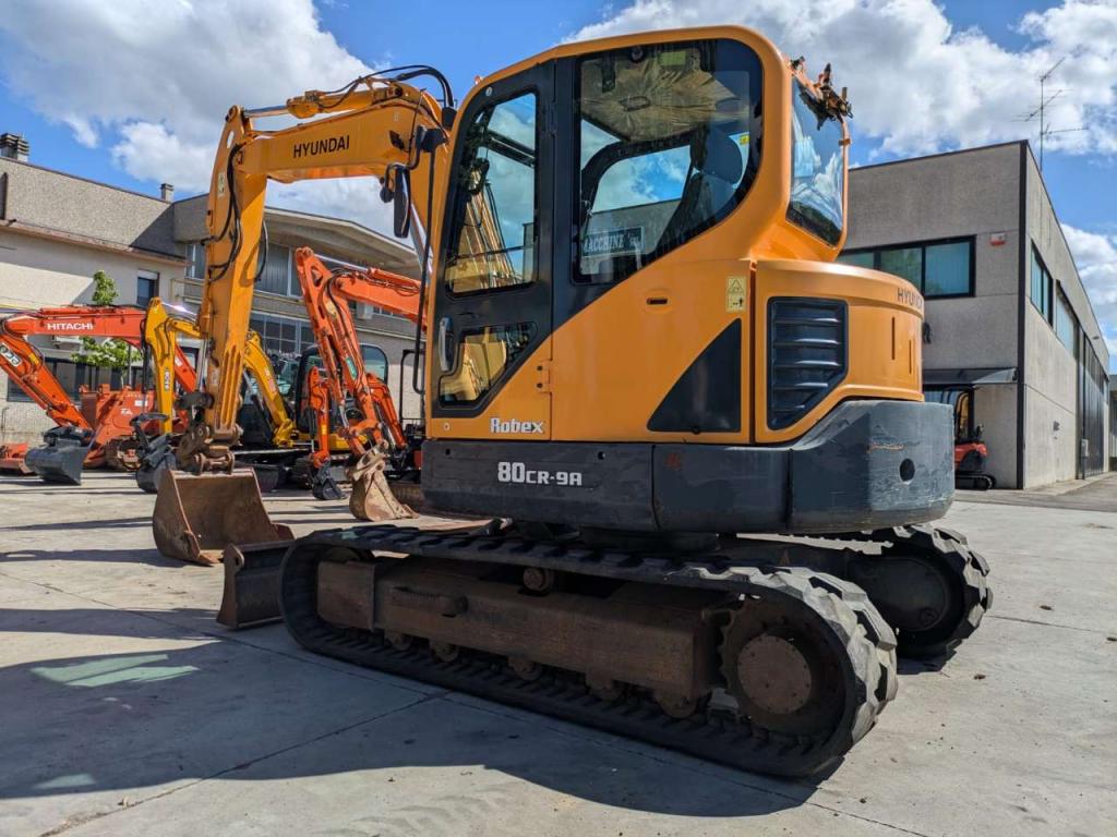Hyundai R80CR9 Foto 2